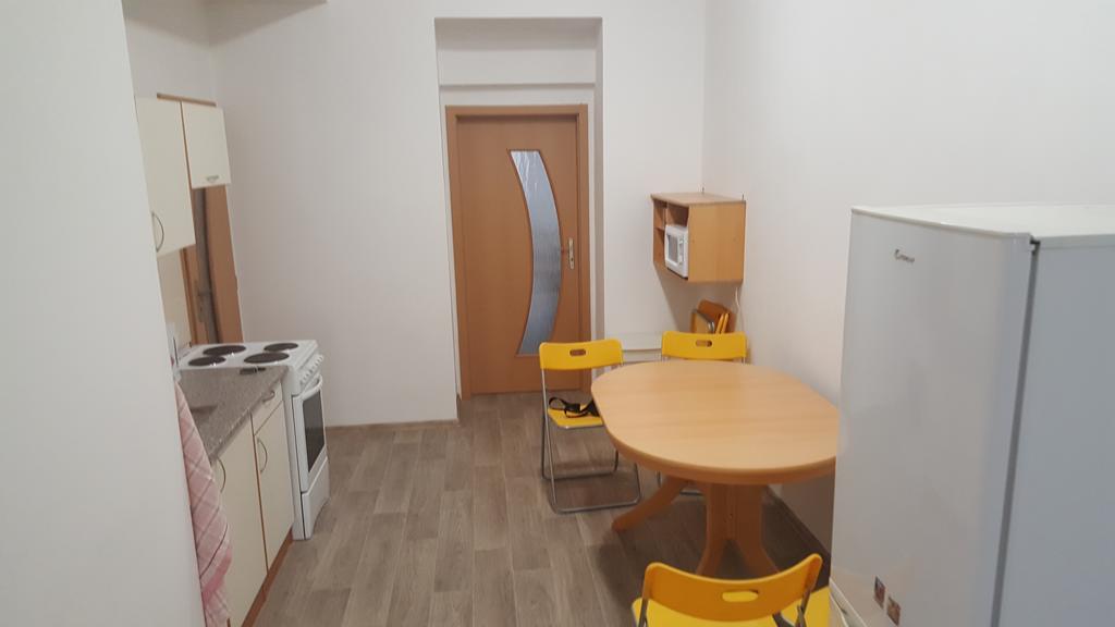 Apartmán u červeného kostela Teplice Esterno foto